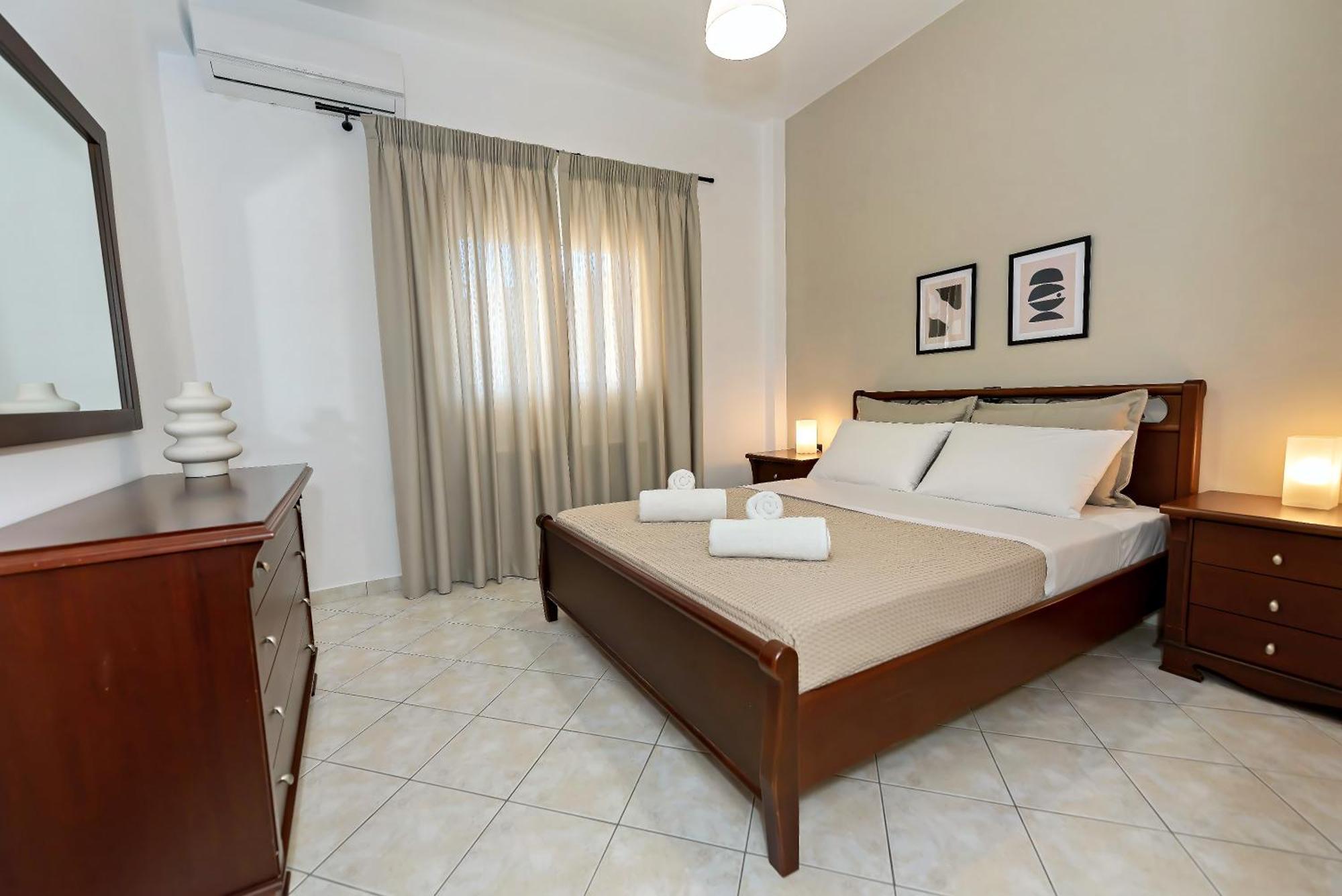Dioni Apartment *