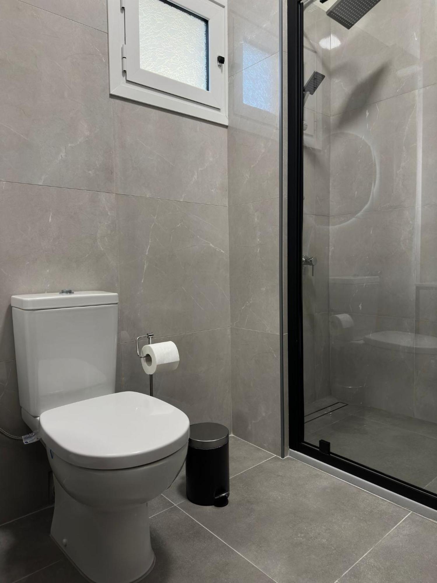 Dioni Apartment *